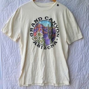 Off White Unisex Relaxed Fit Arizone Grand Canyon Tee from Hollister Size Large